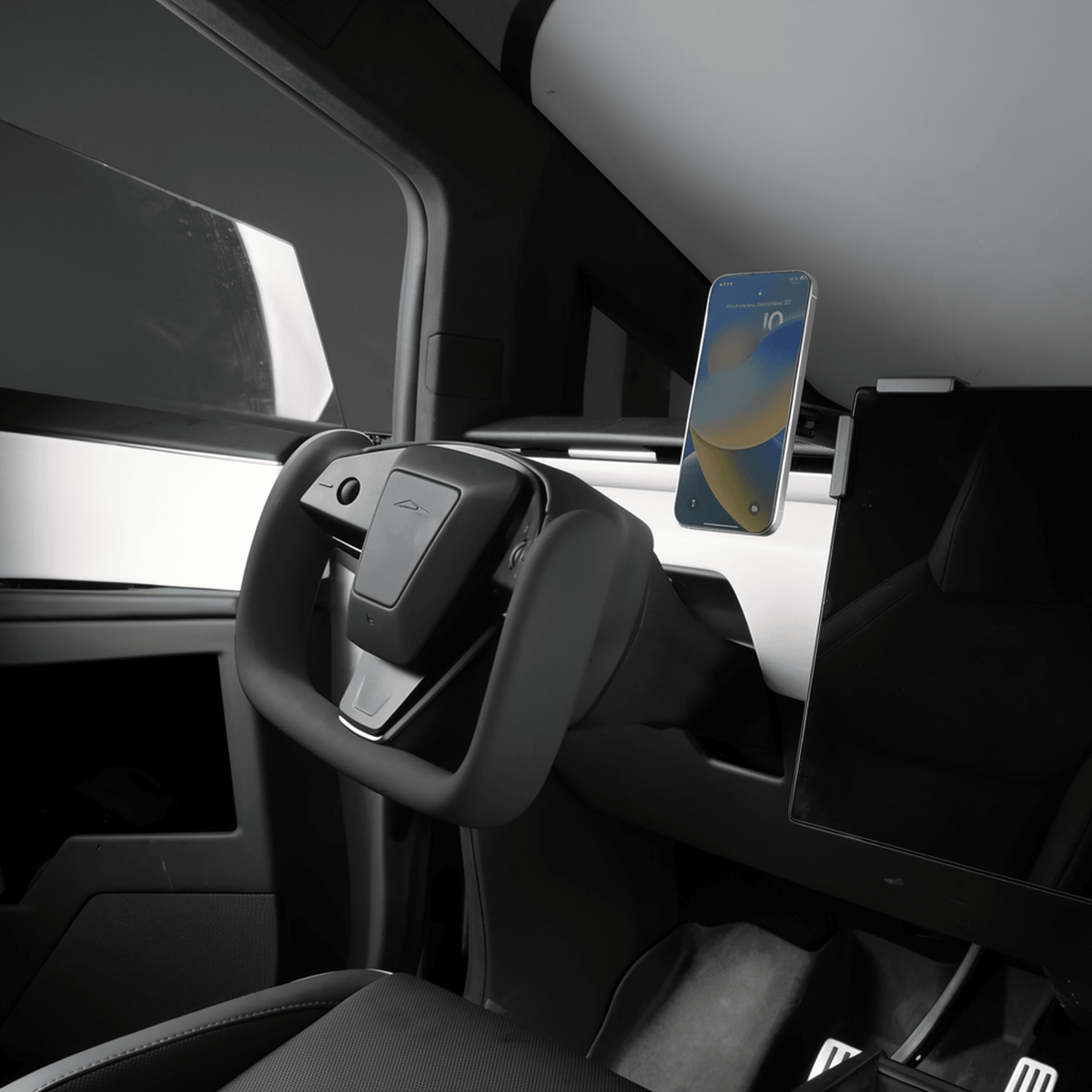 Cybertruck Phone Mount - Nine Volt