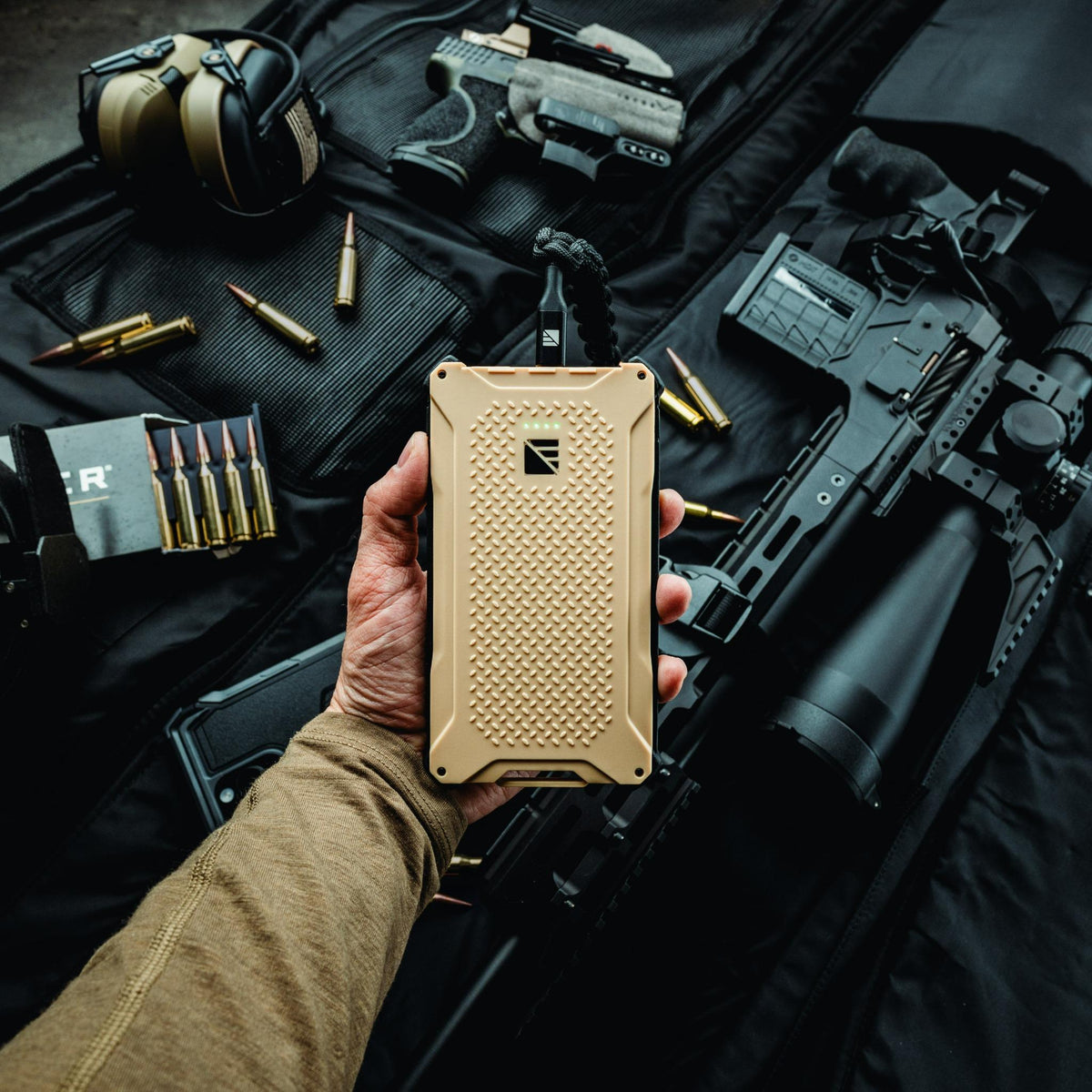 Poseidon Pro Power Bank - Nine Volt